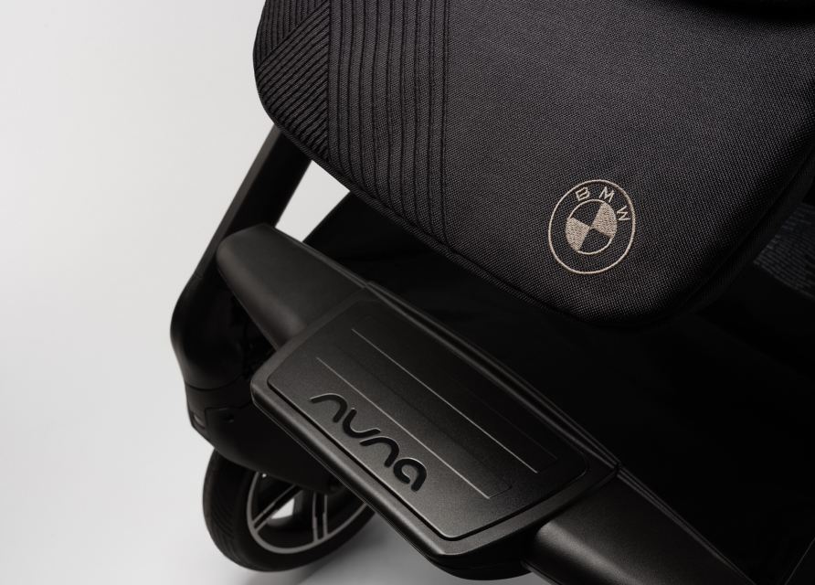 Nuna x BMW MIXX next footrest